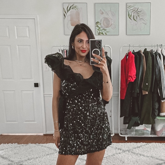 Zara sequin puffy shoulders mini wrap dress nwt Size S - Picture 1 of 10